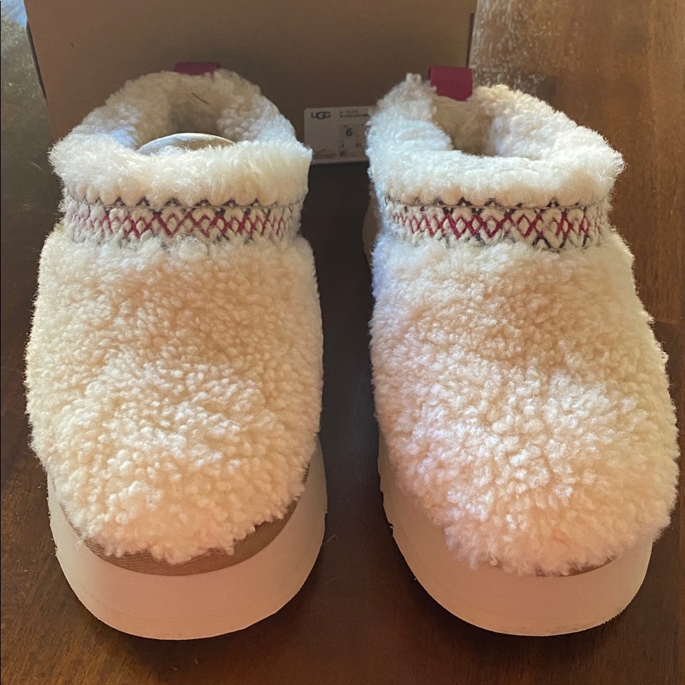 UGG Tazz Natural Braid Platform Slippers